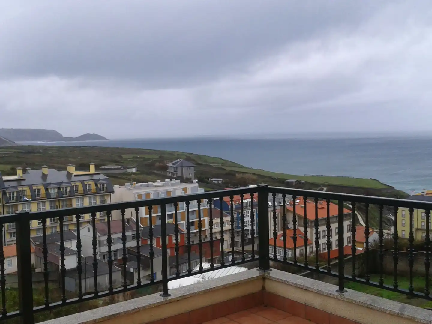Terrasse von Wohnungen zum Verkauf in Malpica de Bergantiños mit Heizung, Möbliert und Ofen