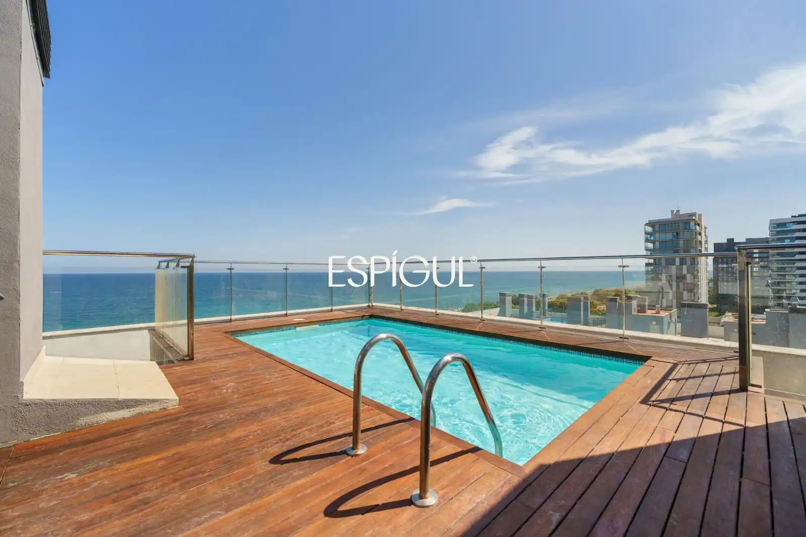 Swimming pool of Flat for sale in Mataró  with Air Conditioner, Heating and Terrace