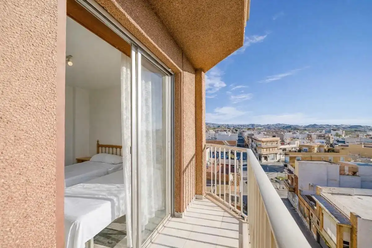 Habitación de Piso en venta en Águilas con Terraza, Amueblado y Balcón