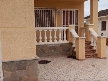 Haus mit Balkon zum Verkauf in Nou Vendrell