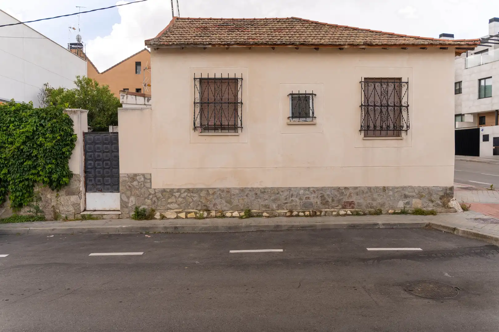 Vista exterior de Residencial en venta en Madrid