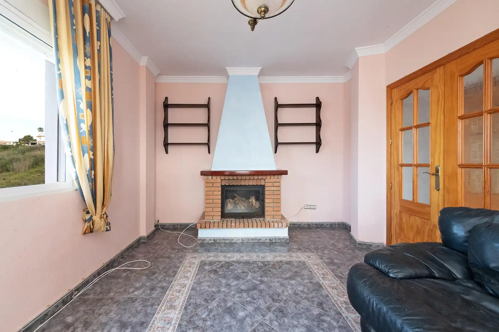 Houses for sale in Cortijo los Pérez, Benajarafe