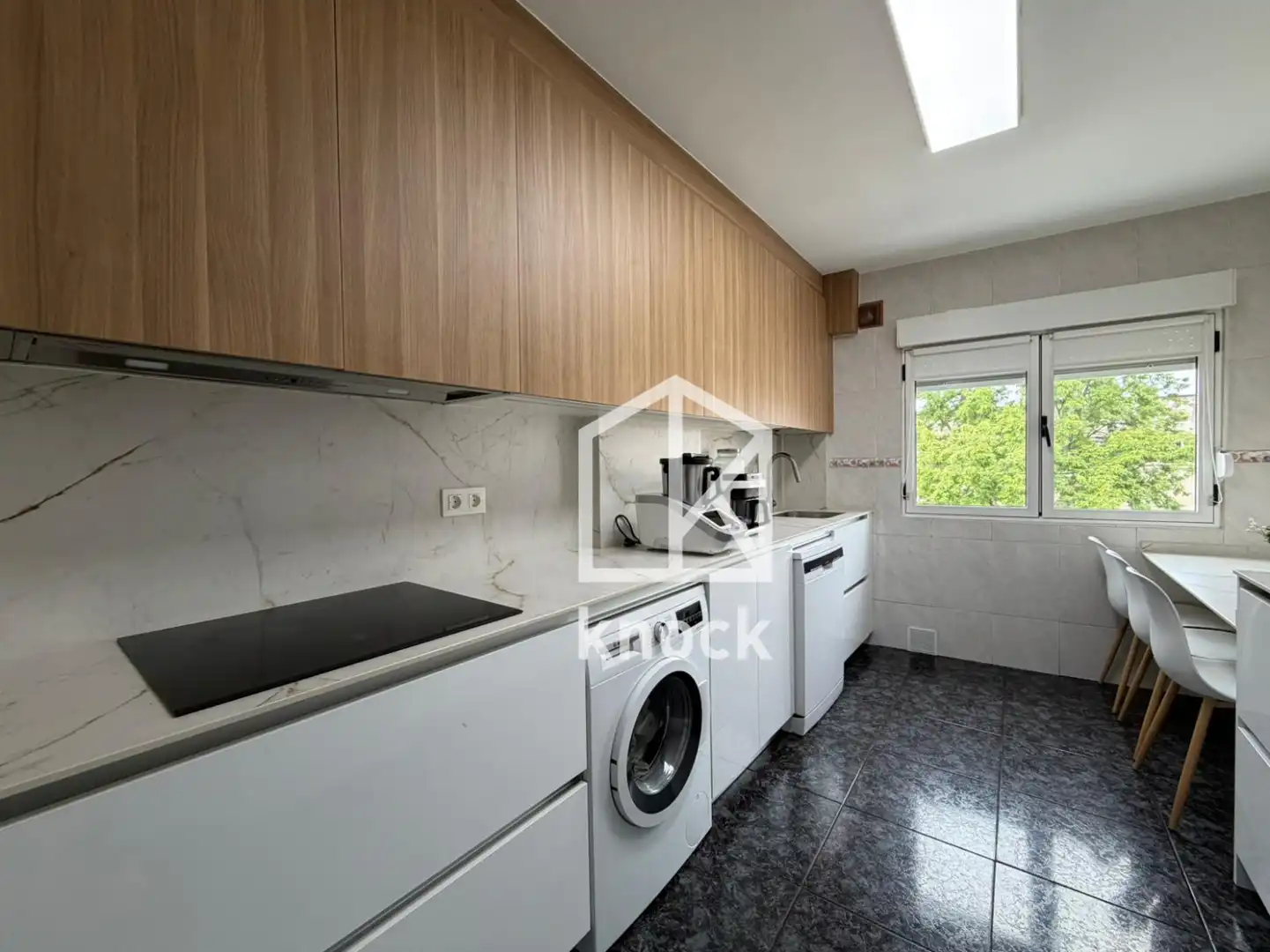 Cocina de Piso en venta en Gijón  con Calefacción