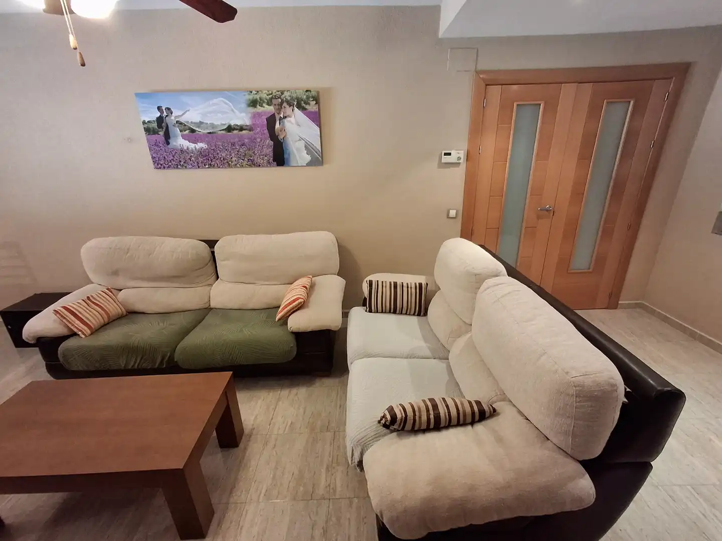 Sala de estar de Casa adosada en venta en Ciudad Real con Aire acondicionado, Calefacción y Jardín privado