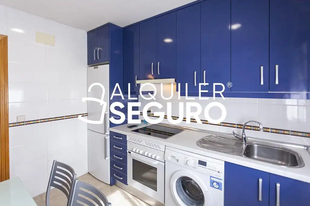 Cocina de Piso de alquiler en Colmenar Viejo con Aire acondicionado, Calefacción y Amueblado