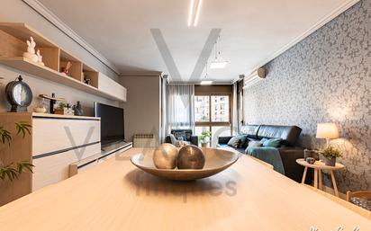 Sala d'estar de Pis en venda en Reus amb Aire condicionat i Balcó