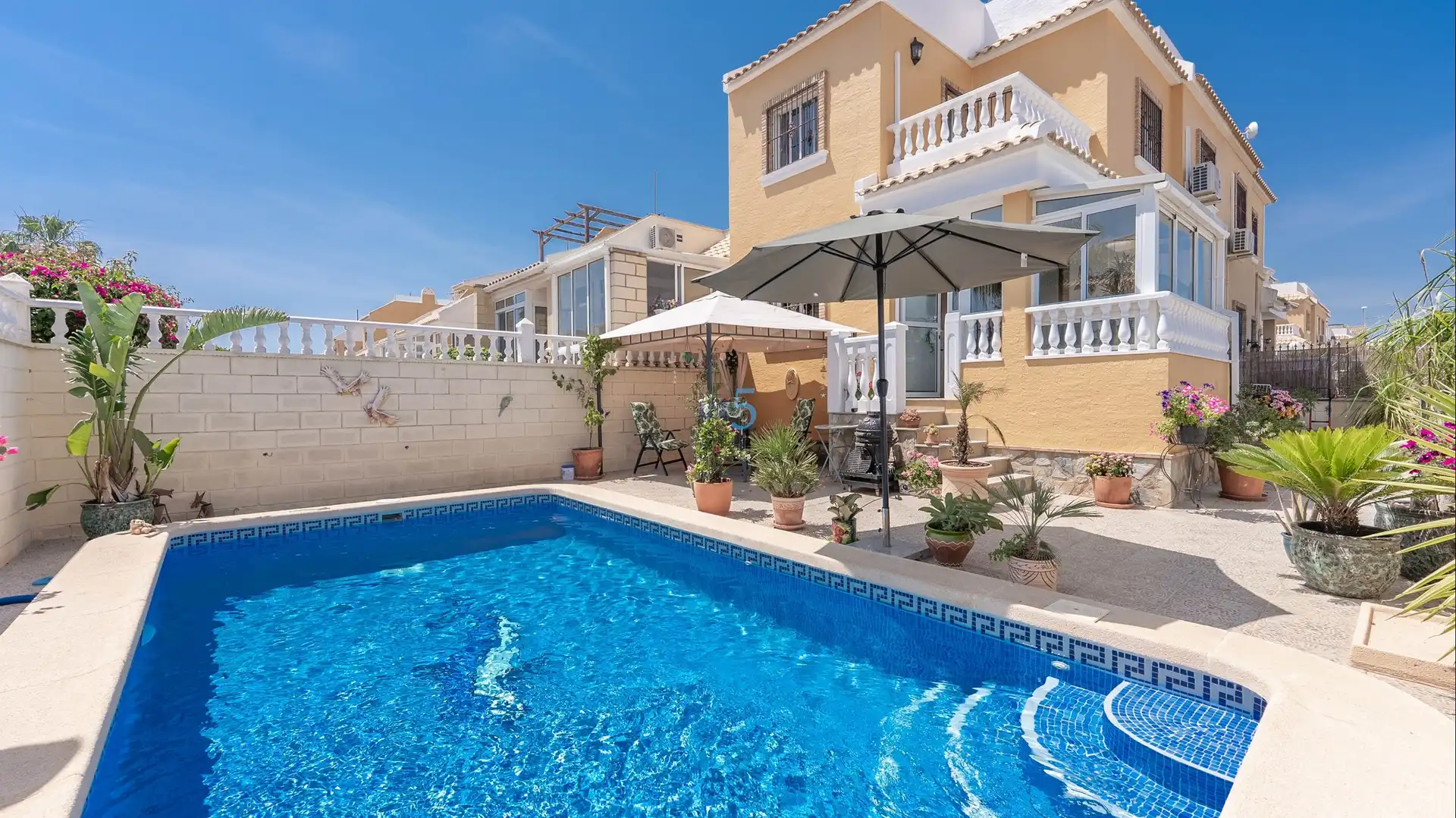 Casa con piscina in vendita a Rojales