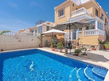 Casa con piscina in vendita a Rojales