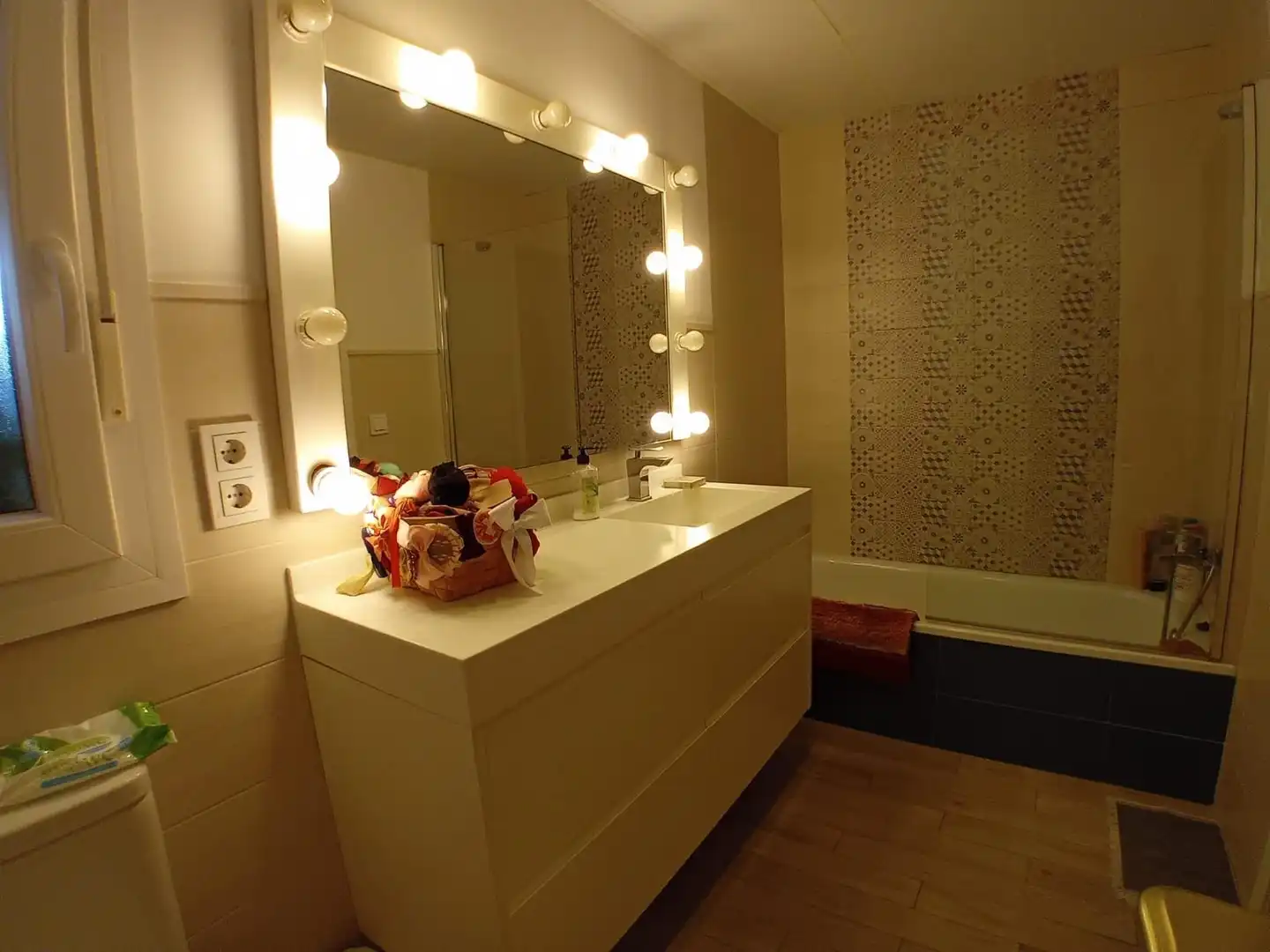 Bathroom of Flat for sale in Córdoba