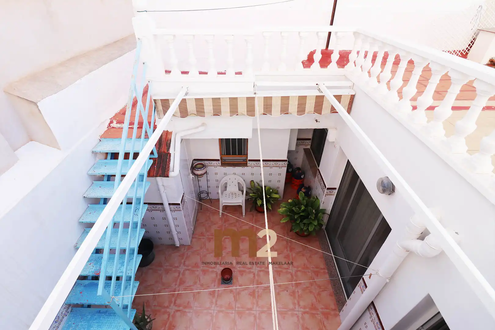 Terrasse von Einfamilien-Reihenhaus zur Miete in Guardamar del Segura mit Klimaanlage, Heizung und Möbliert