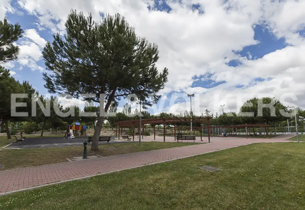 Exterior view of Detached homes for sale in Madrid  with Air Conditioner, Heating and Private garden
