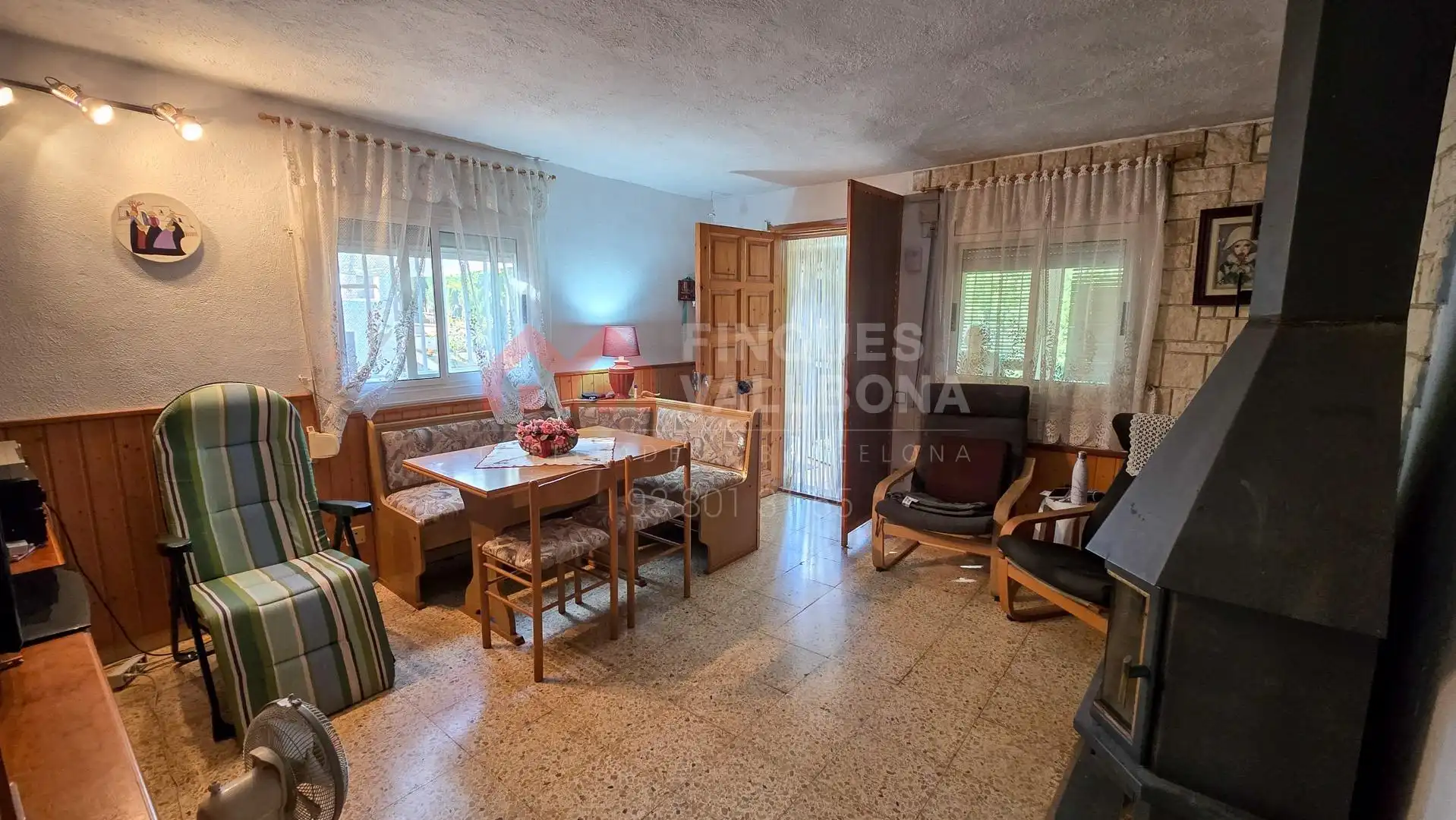 Sala de estar de Casa o chalet en venta en La Torre de Claramunt, Barcelona