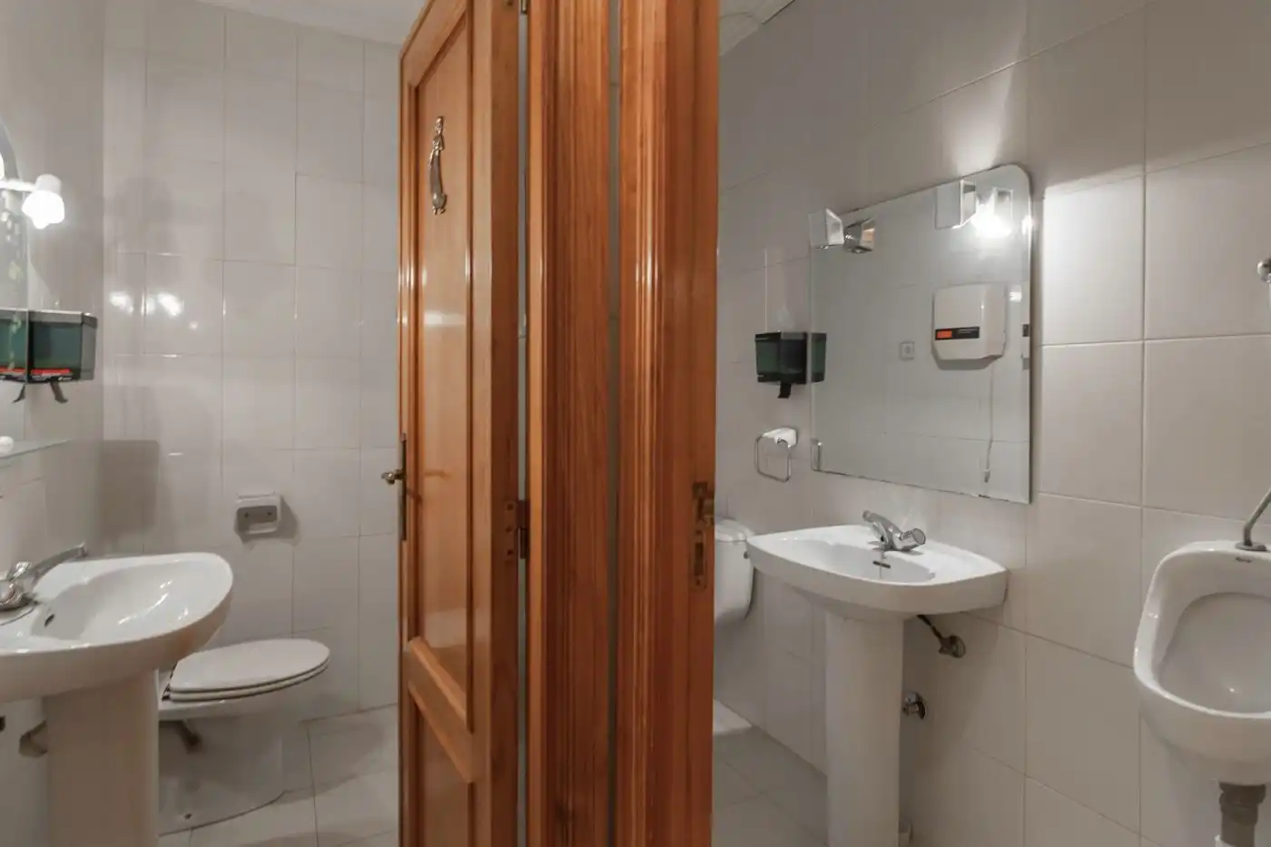 Business premises for sale in Calle CASTILLA LEÓN, imagen 12
