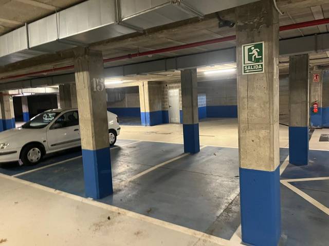 Garaje en Venta en Rúa da Fábrica, 1 en As Pontes de García Rodríguez