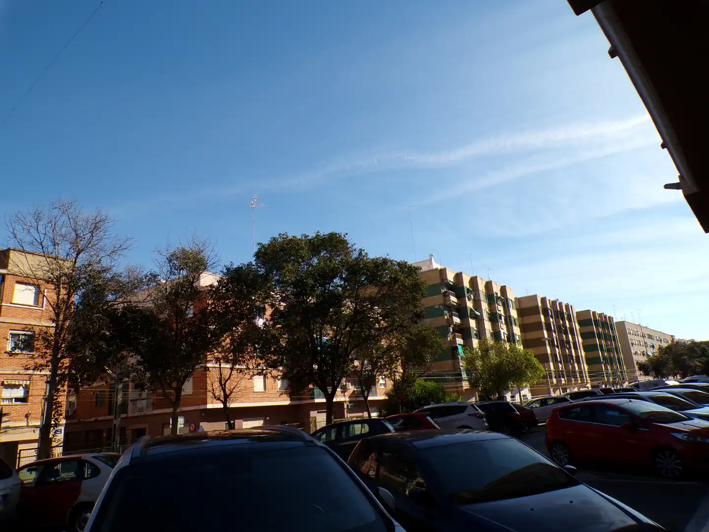 Exterior view of Commercial properties for sale in Burjassot  with Air Conditioner and Heating