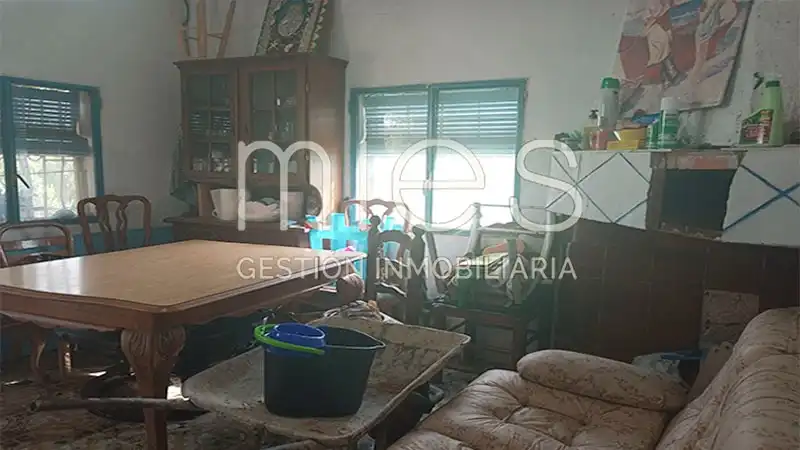 Finca rústica en venda en Macastre amb Jardí privat, Traster i Piscina