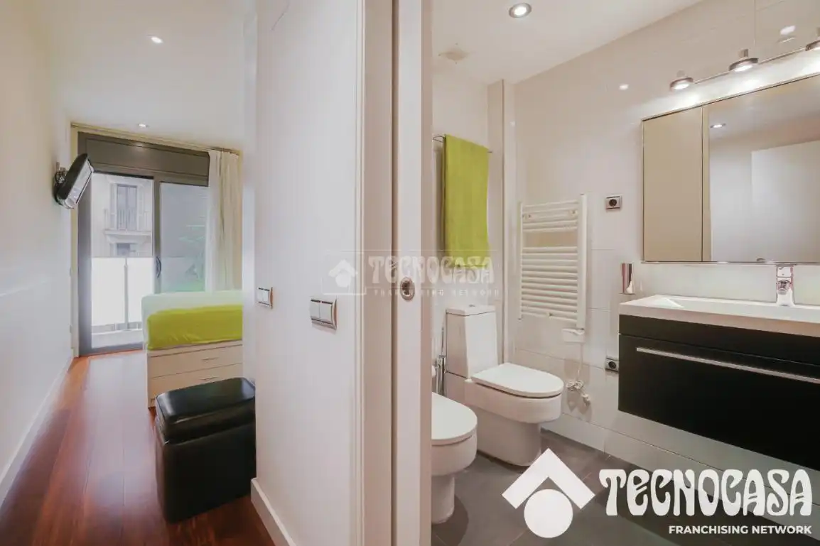 Baño de Piso en venta en Barcelona con Aire acondicionado, Parquet y Terraza