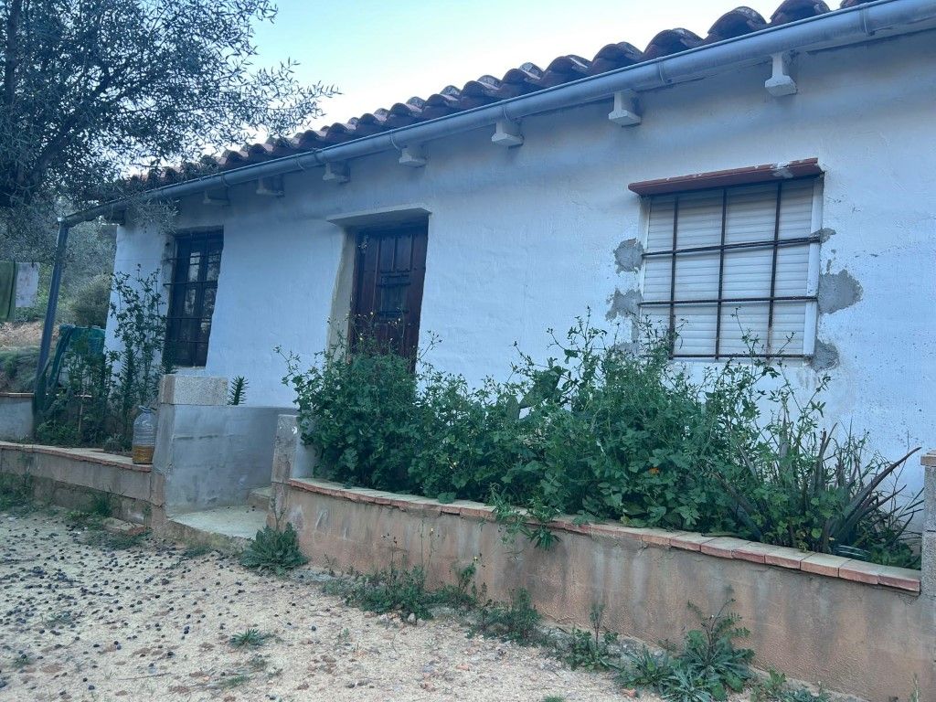 Außenansicht von Country house zum Verkauf in Altura