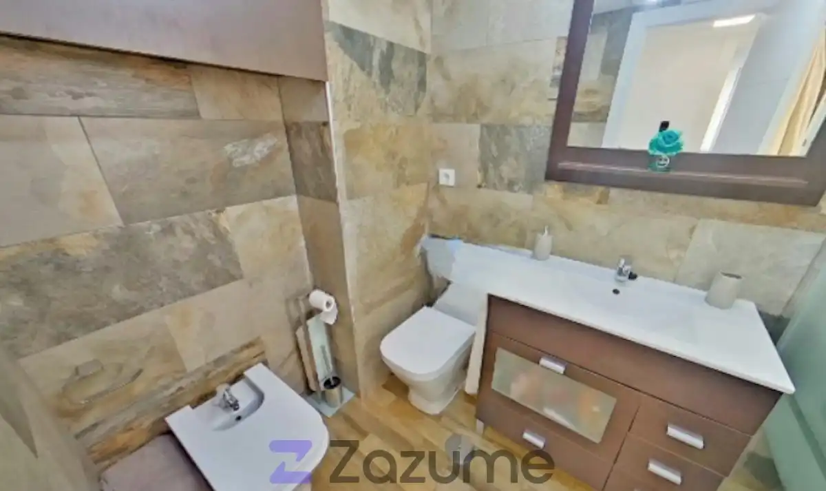 Baño de Apartamento de alquiler en Casco Antiguo