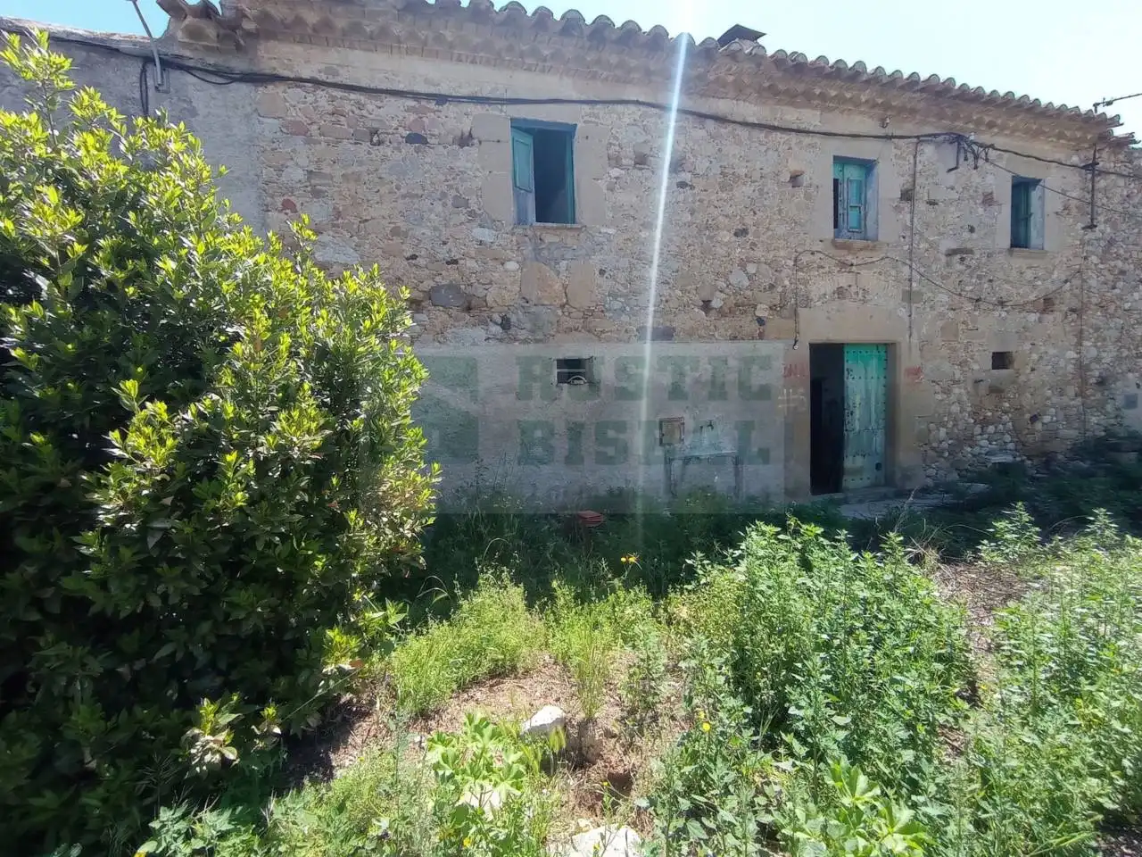 Casa rústica amb jardí en venda a Pontós, imagen 7