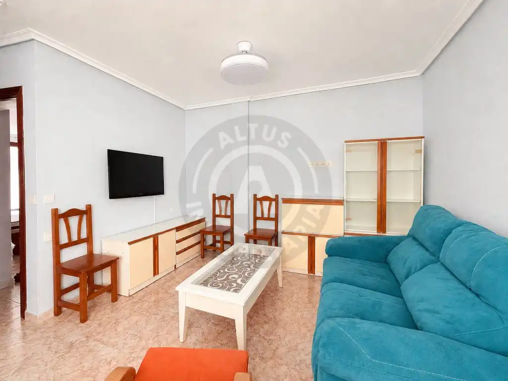 Sala de estar de Piso de alquiler en Cáceres con Amueblado, Lavadora y Microondas