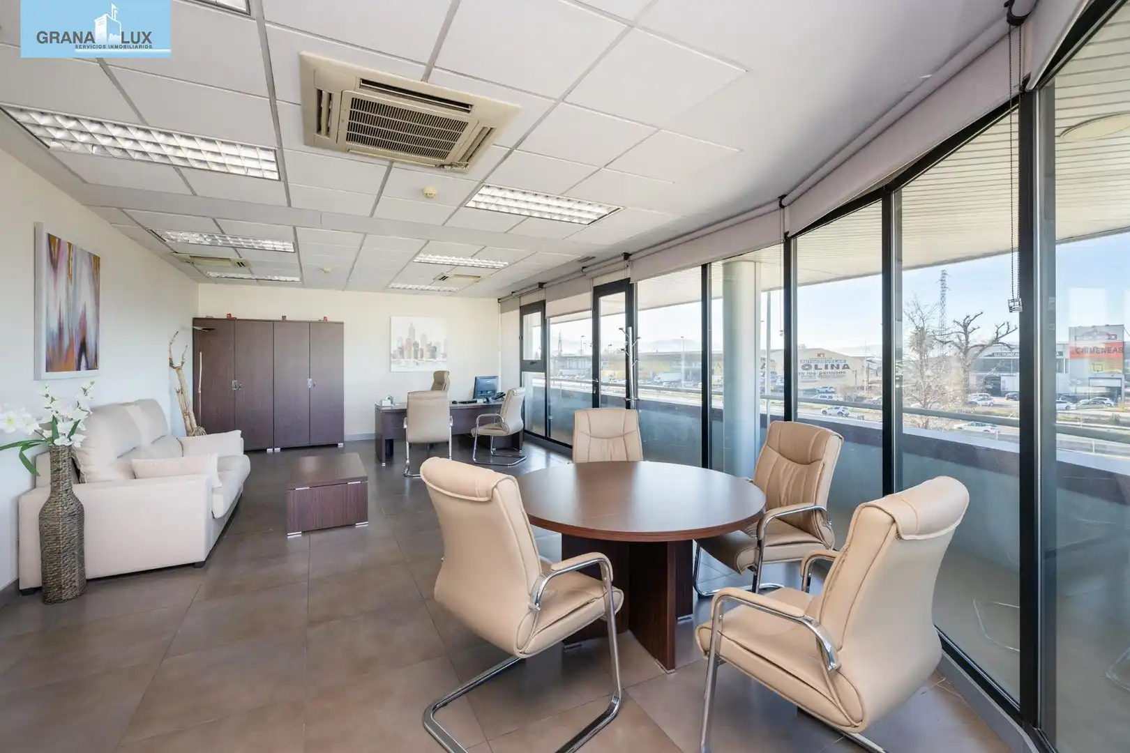 Inmuebles singulares con ascensor en venta en Peligros, imagen 27