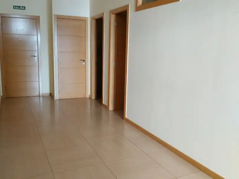 Oficina en venta en Lugo con Aire acondicionado, Calefacción y Internet
