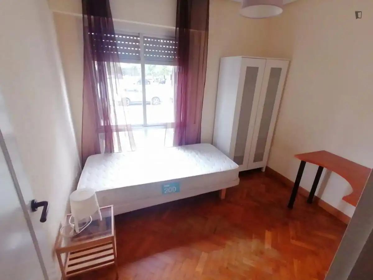 Habitación en Infante Juan Manuel