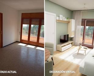 Sala d'estar de Casa adosada en venda en El Bruc amb Traster i Balcó