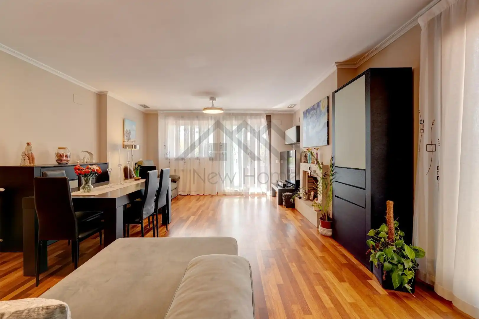 Living room of Detached homes for sale in Bétera  with Air Conditioner, Private garden and Parquet flooring