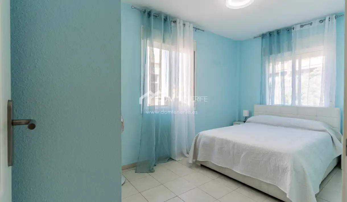 Habitación de Casa o chalet de alquiler en Adeje con Terraza, Amueblado y Horno