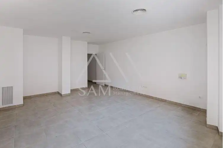 Planta baja en venta en Figueres, Girona