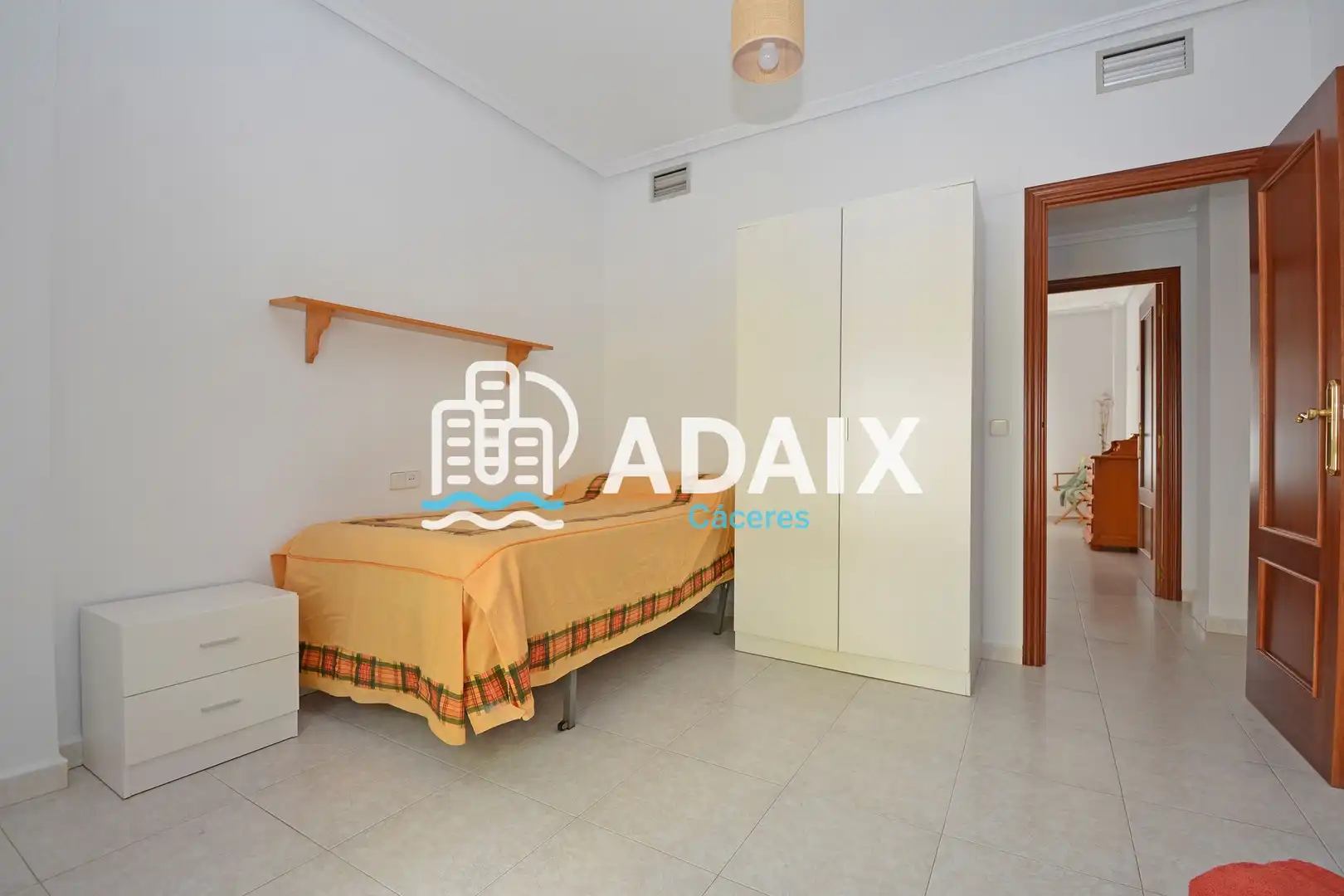 Flat with terrace to rent in Calle Suiza, imagen 20