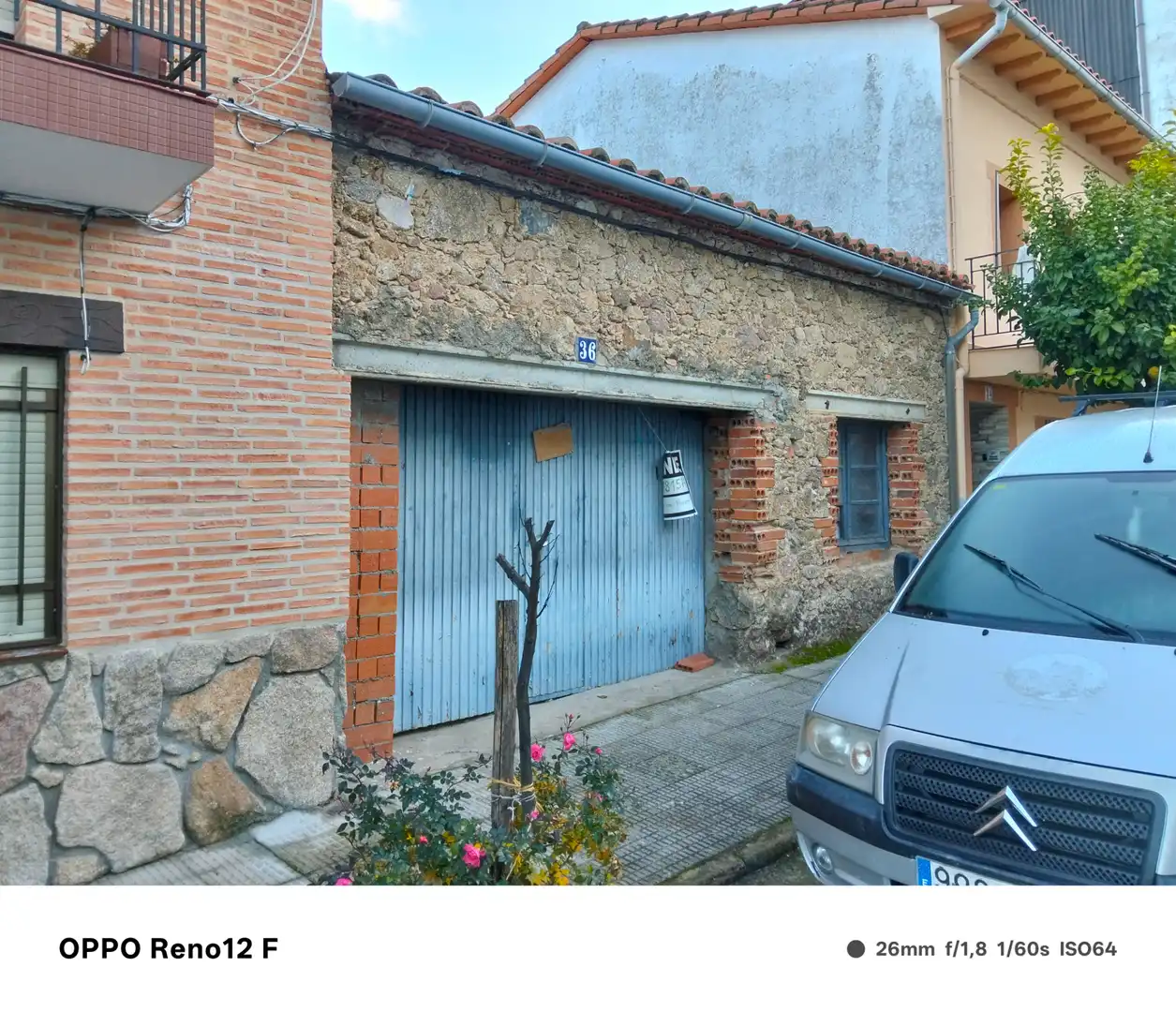 Vista exterior de Finca rústica en venda en Casas del Castañar