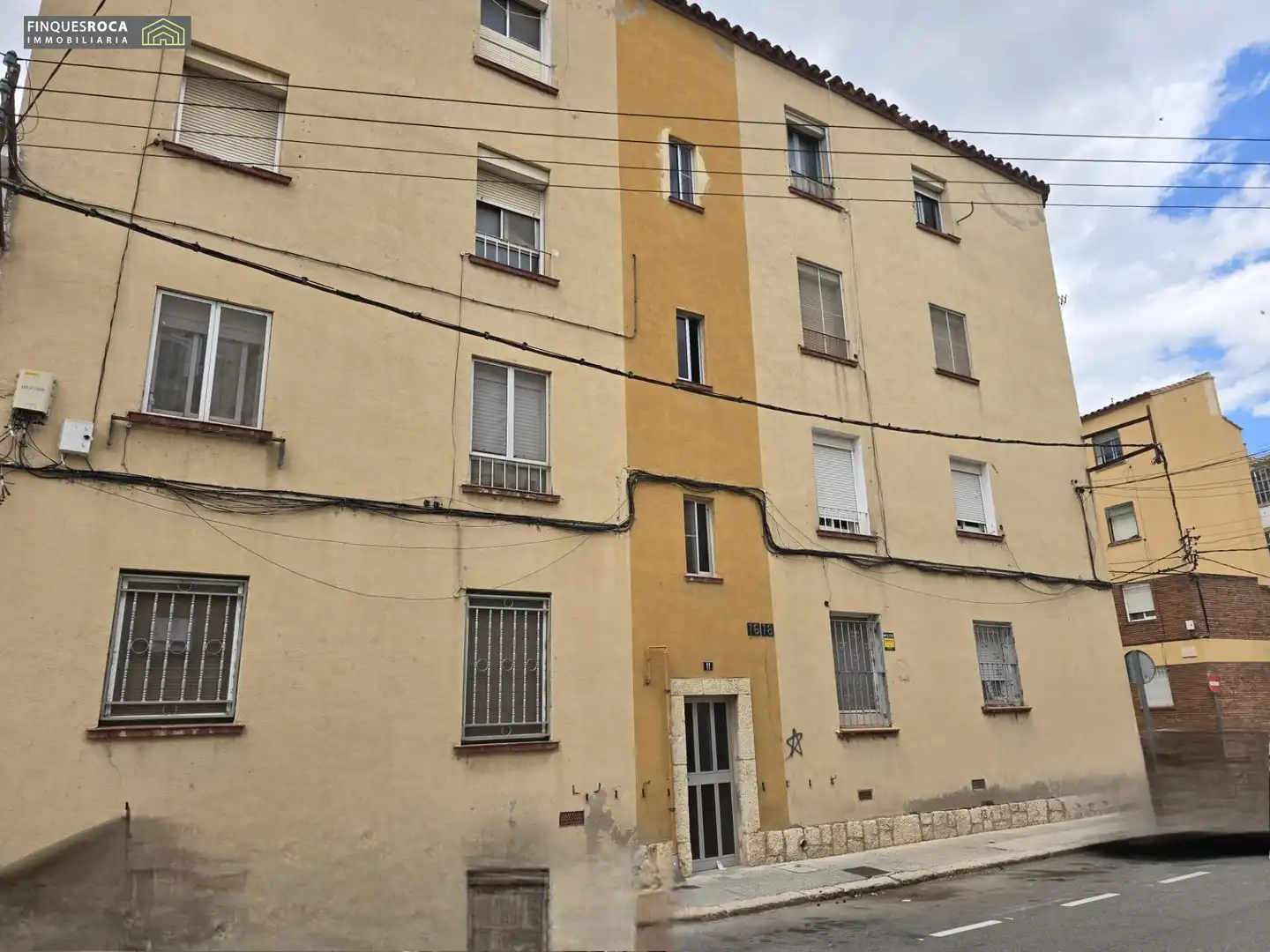 Außenansicht von Wohnung zum Verkauf in Amposta mit Klimaanlage, Heizung und Alarm