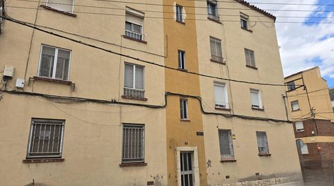 Segunda planta  SIN ASCENSOR , para entrar a vivir, centrico Piso Esquinero de 3 Dormitorios, cocina independiente, comedorestar,