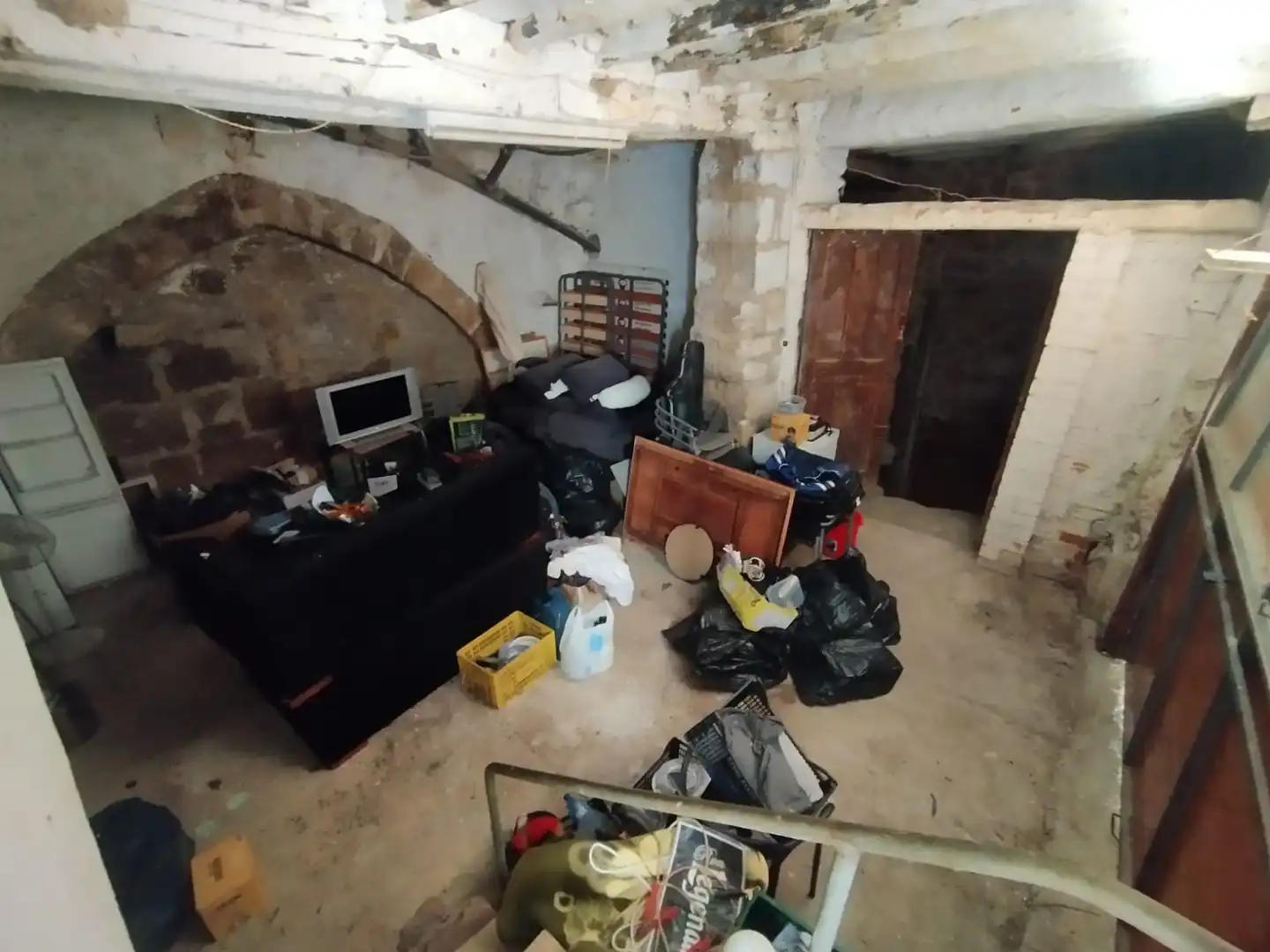 Casa con terraza en venta en Horta de Sant Joan, imagen 2