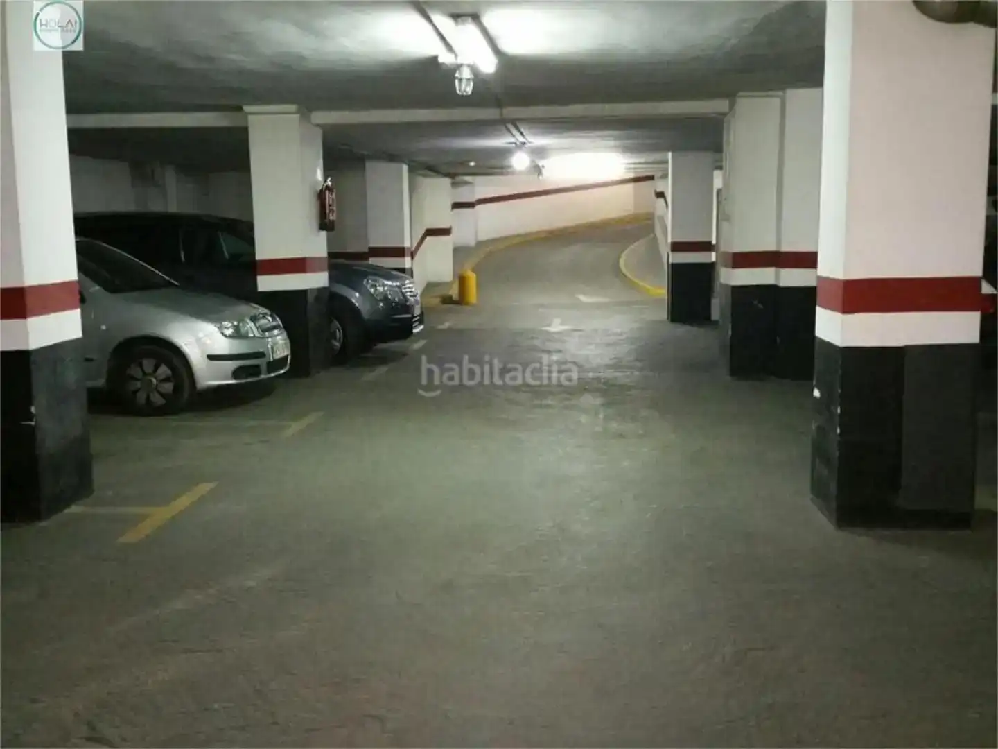 Parking of Garage for rent in Saladar