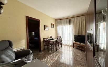 Living room of Flat for sale in  Barcelona Capital  with Heating and Balcony