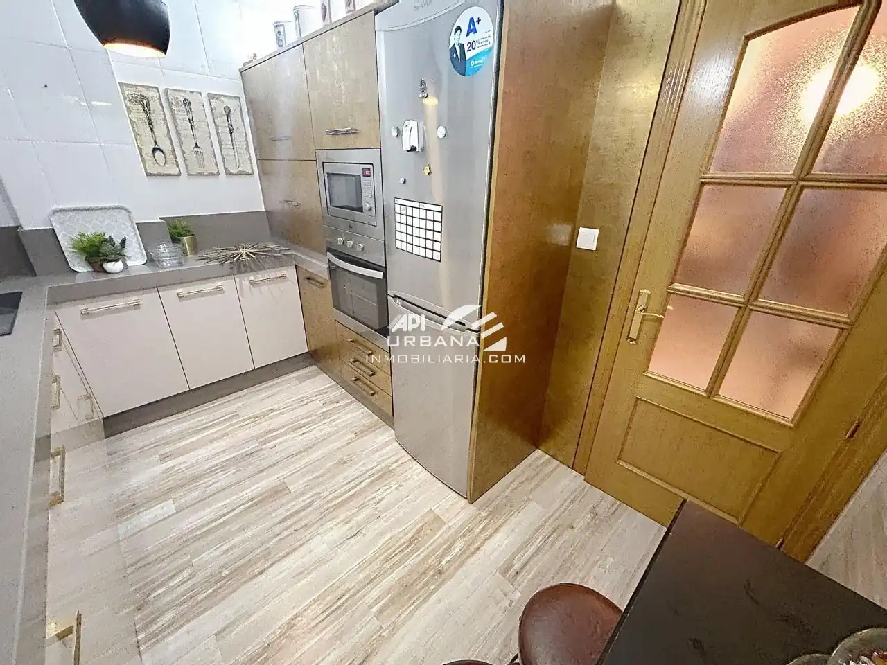 Kitchen of Flat for sale in Lucena