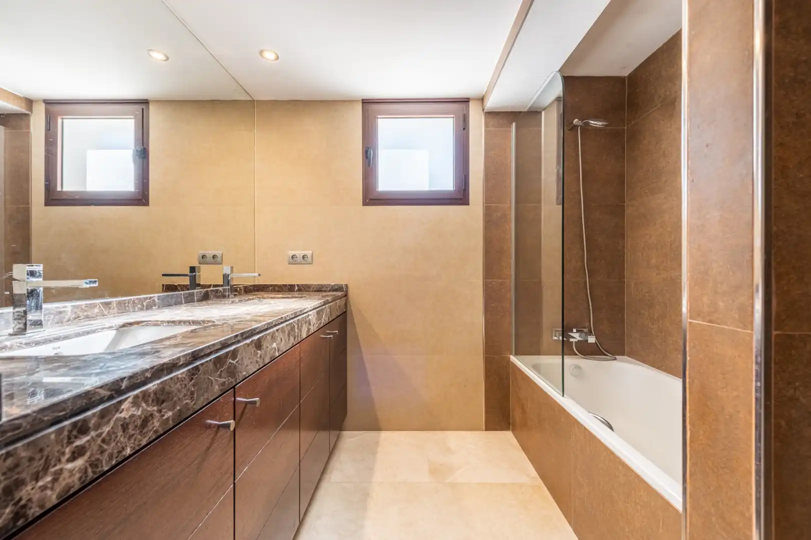 Villa con terrazza in vendita a Nueva Andalucía, imagen 27