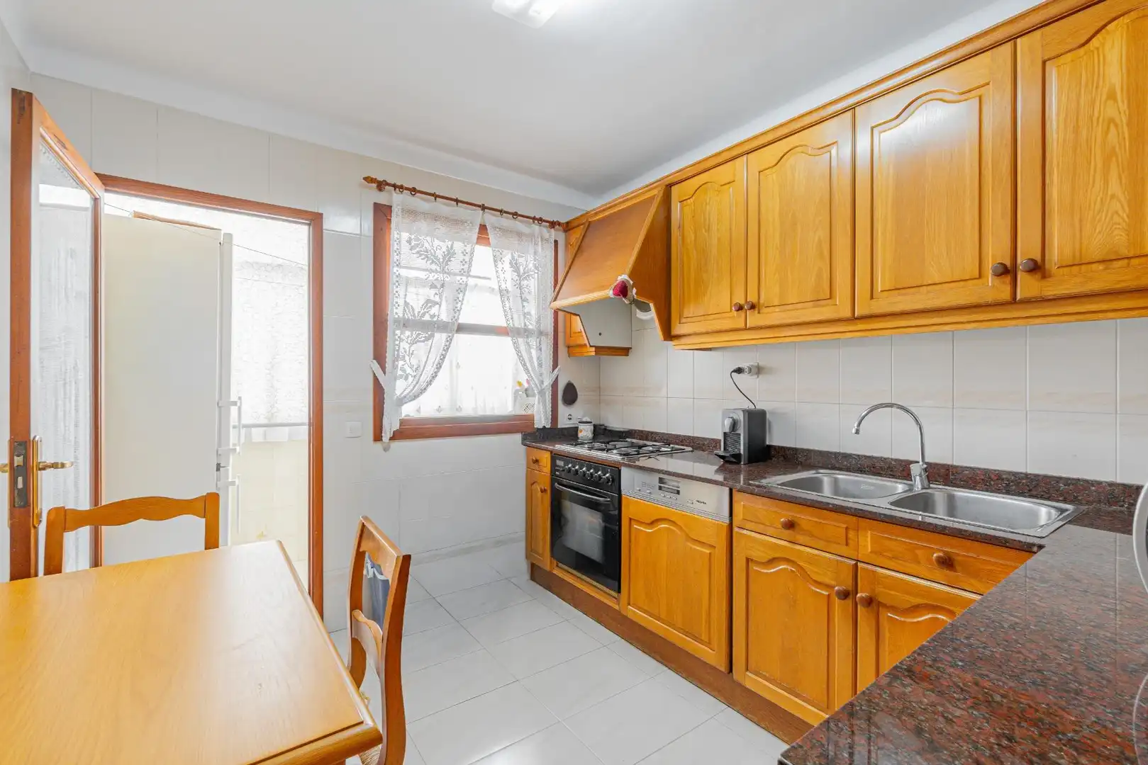 Küche von Wohnungen zum Verkauf in  Palma de Mallorca mit Klimaanlage, Terrasse und Balkon
