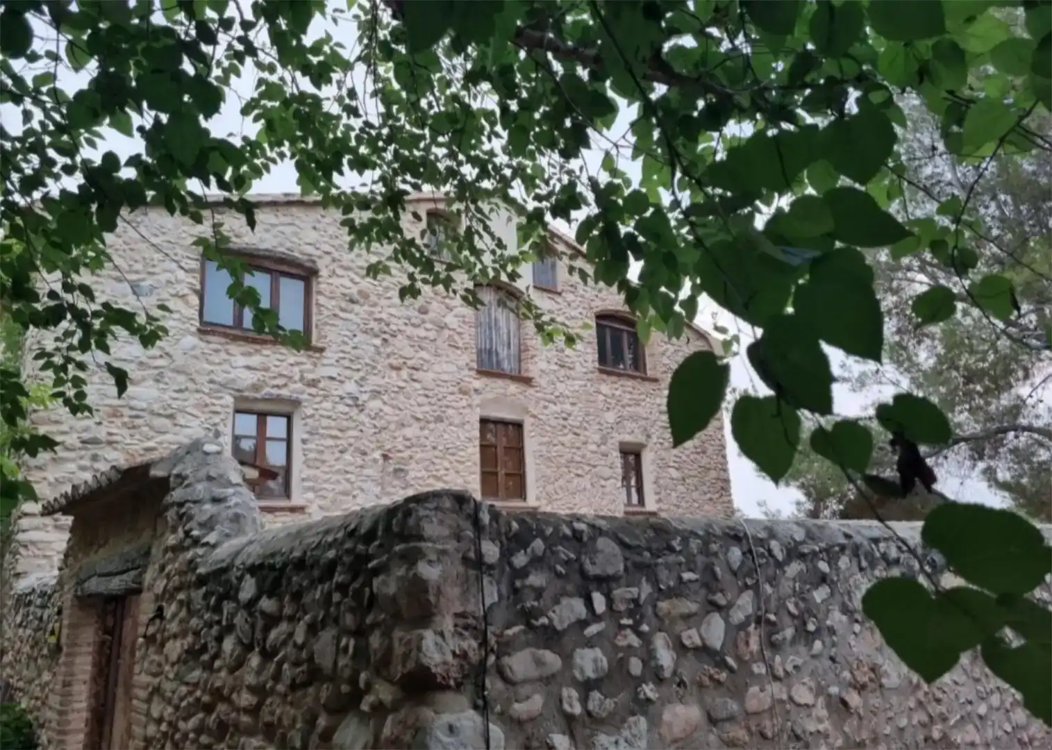 Vista exterior de Finca rústica en venda en El Milà