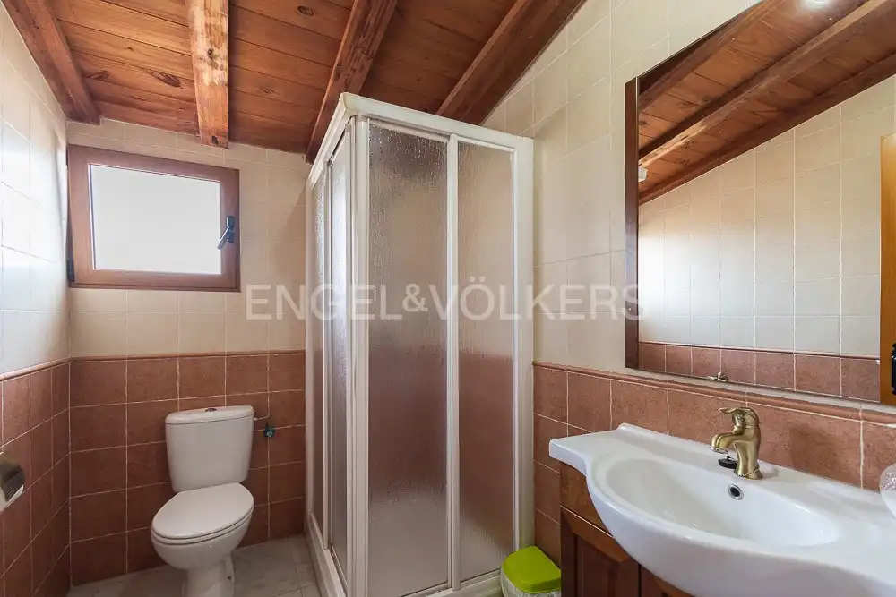 Baño de Casa o chalet en venta en El Palomar con Aire acondicionado, Calefacción y Terraza