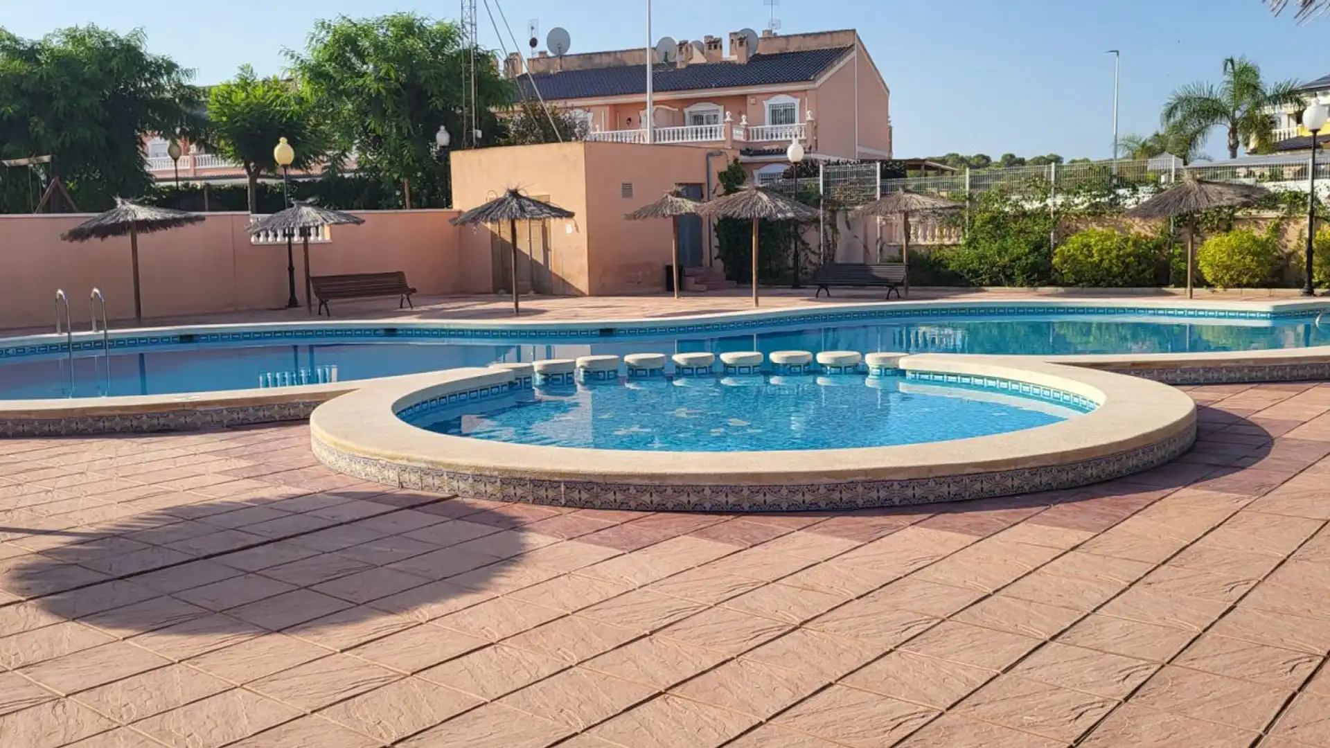Piscina de Casa adosada en venta en Santa Pola con Aire acondicionado, Calefacción y Jardín privado