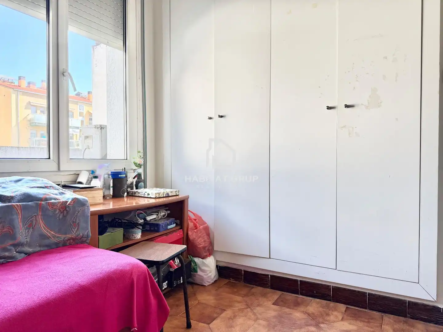 Habitación de Casa adosada en venta en Girona con Terraza y Trastero