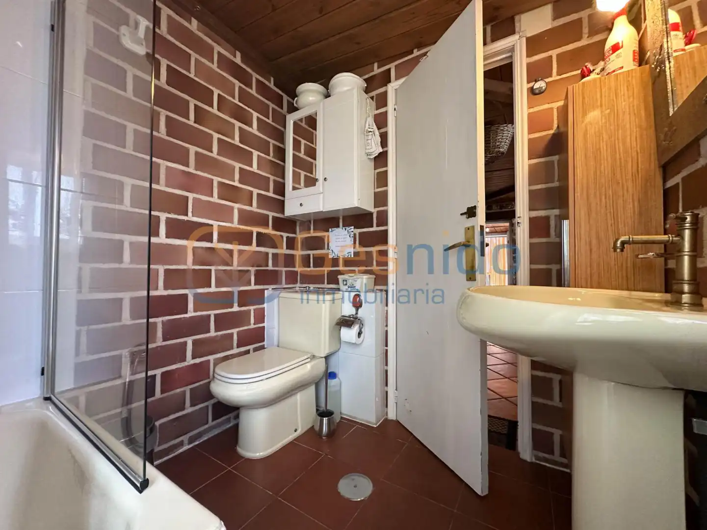 Baño de Casa o chalet en venta en Espirdo con Calefacción y Jardín privado