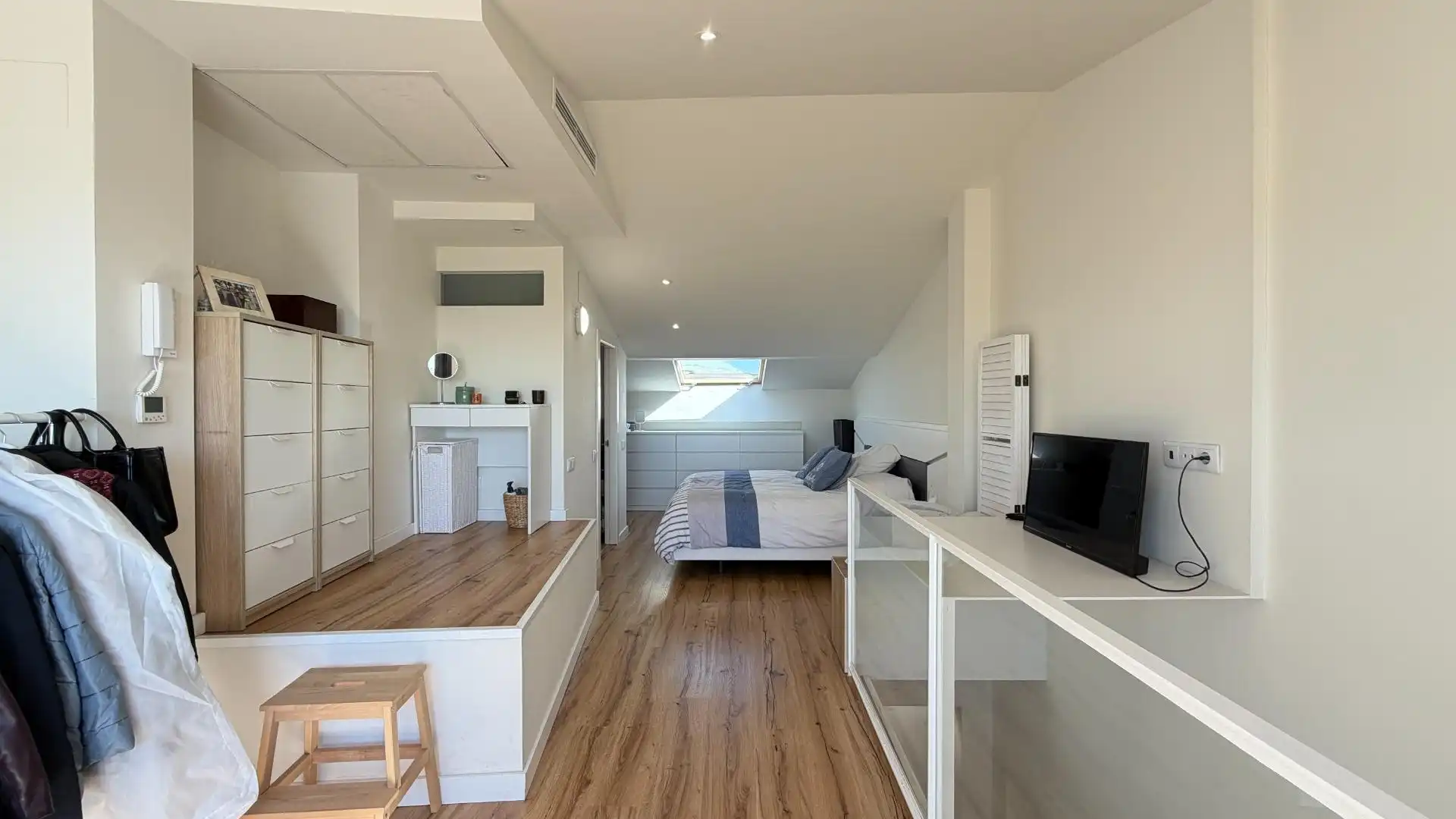 Flat with terrace for sale in VINT-I-DOS DE JULIOL,DEL, imagen 29