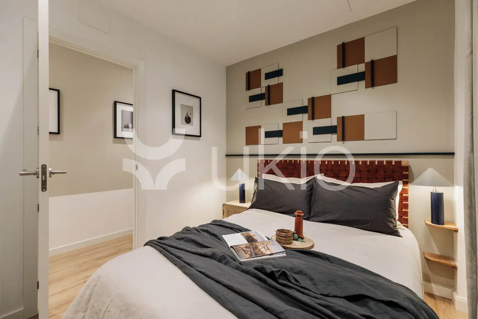 Bedroom of Apartments for rent in Barcelona  with Air Conditioner, Heating and Terrace