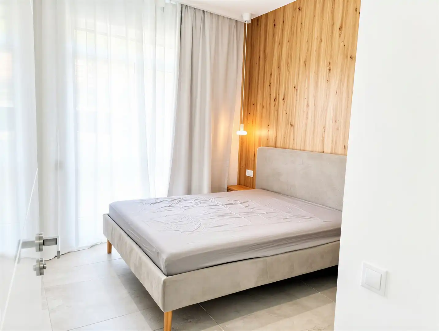 Habitación de Planta baja en venta en Alicante / Alacant con Alarma